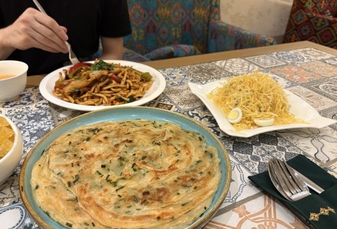 ガイドおすすめのキルギス料理ランチ